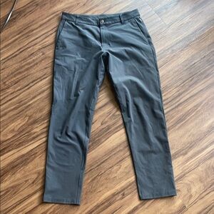 Lululemon Athletica Commission Pants Classic Fit Size 33 Waist